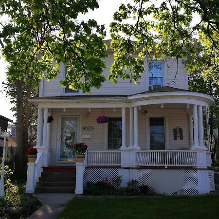 Accommodations Niagara Bed & Breakfast Kültér fotó
