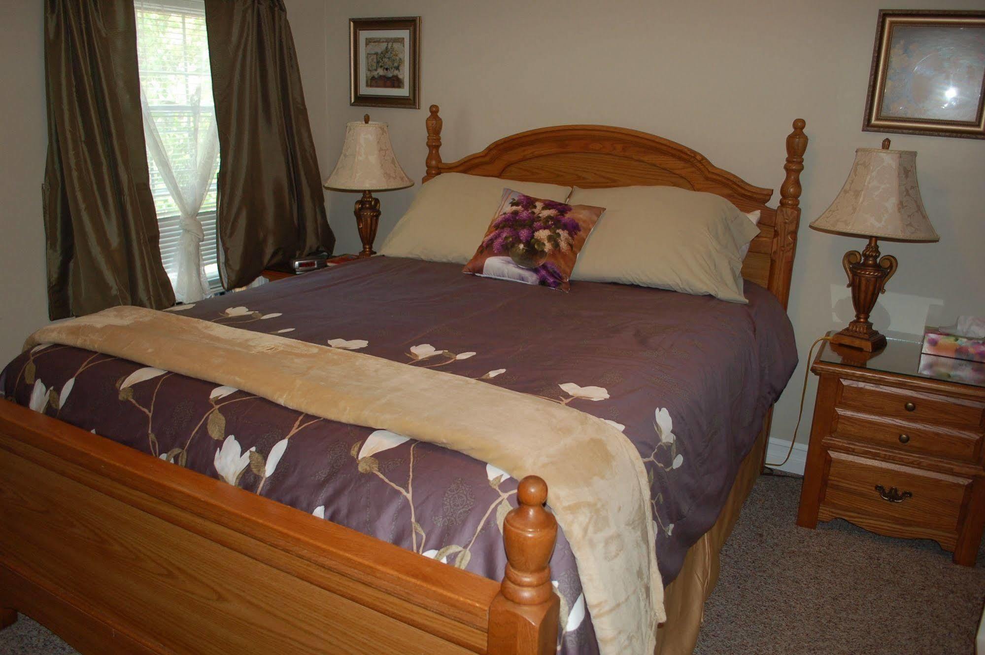 Accommodations Niagara Bed & Breakfast Kültér fotó